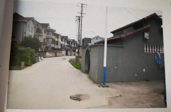 案发地公厕