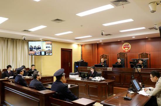 图为庭审现场。胡芦丹 摄