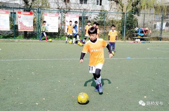 路桥哪所高中特招足球,路桥哪所高中特招足球特长生