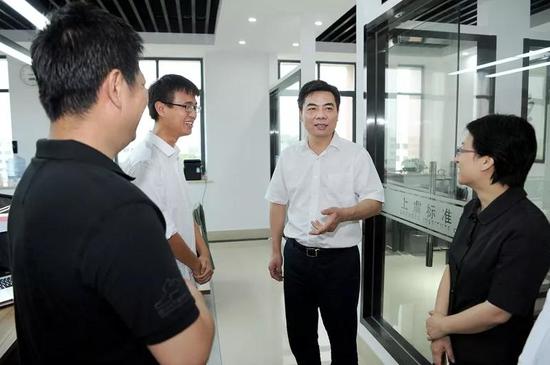 上虞强化创新驱动 大力推进科技和人才工作