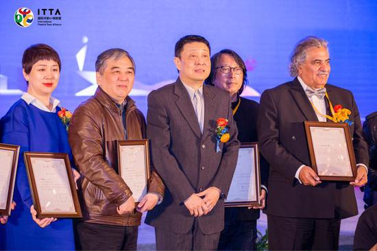 绿城蓝城老总_绿城傲旋城户型图(3)