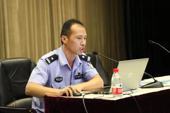 路桥公安千人大培训