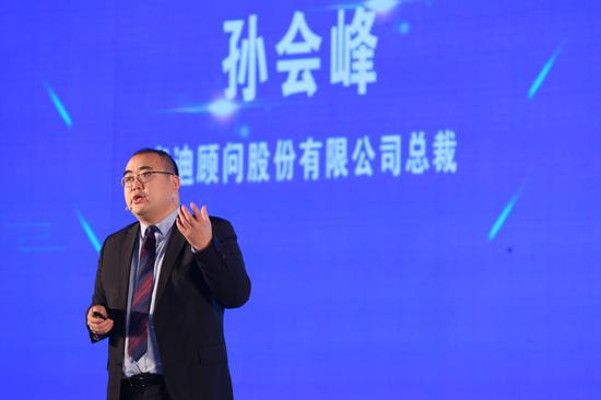 赛迪董事长_汤米维赛迪图片