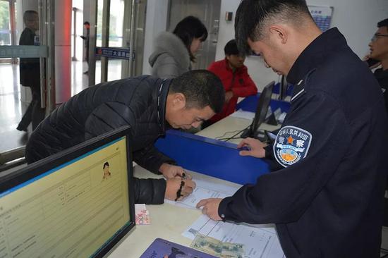 大溪派出所破获以假装扫码支付实施诈骗的系列案件