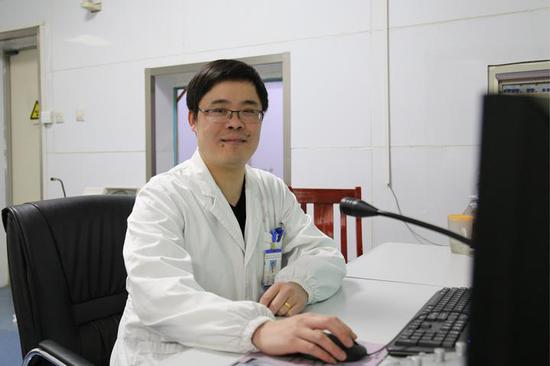 来认识一下暖心的姚医生吧