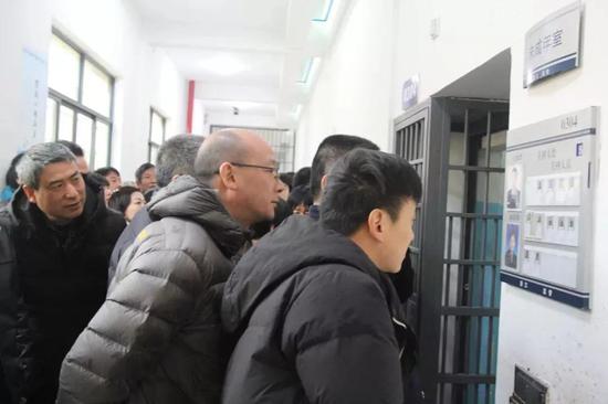 新昌县自然资源和规划局开展廉政警示教育活动