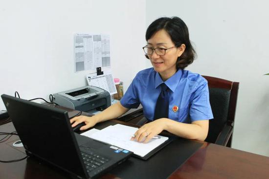 情人口诉_人口普查(2)