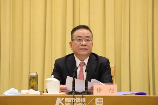 省经信厅党组书记、厅长徐旭 受访者供图