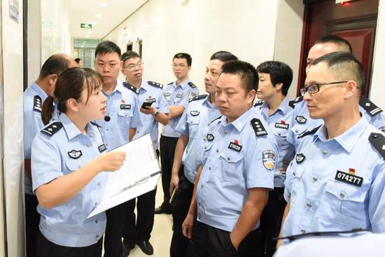 台州公安打通轻微刑事案办理高速路