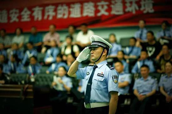 瑞安交警大比武展现警队风采