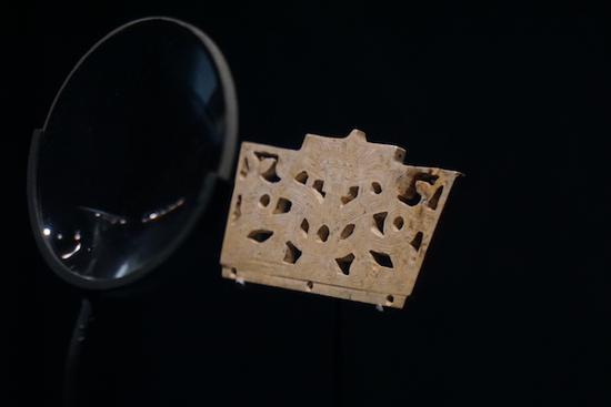 良渚文化时期 玉冠状器