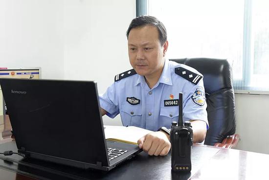 普陀公安尽心保障学生中考