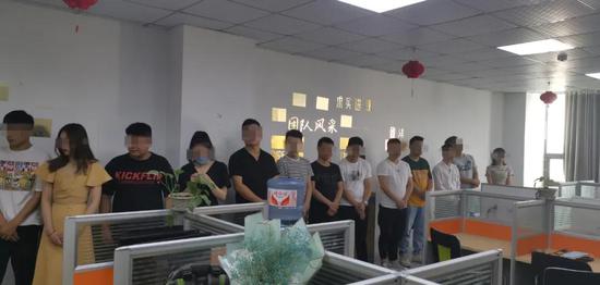 一年轻公司65人突然被公安带走 杭州大姐被坑惨股权激励方案