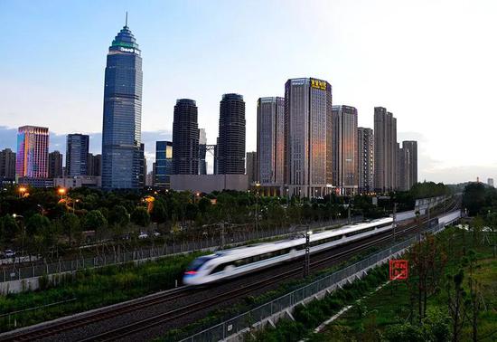 绍兴2019人口生育率_绍兴黄酒(2)