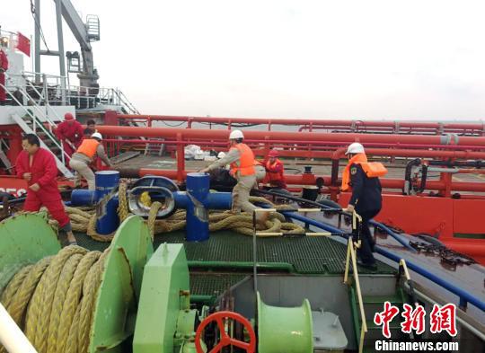 图为救援现场。 柳亚宾提供 摄