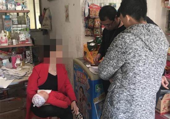 143人微信卖片被抓 群主和多数成员为女性