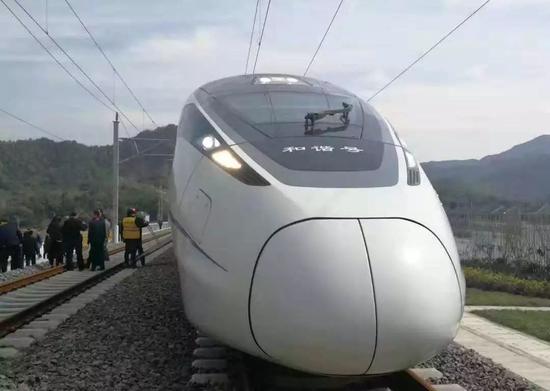 杭黄高铁下月开通 富阳站内情况抢先看(组图)