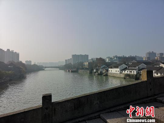 杭州春景。 张煜欢 摄