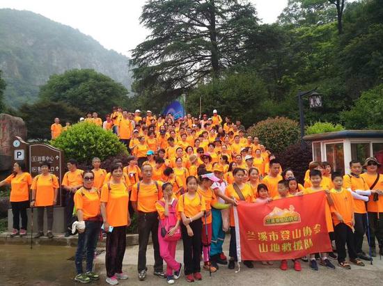 户外旅游活动有哪些 C2lN-hcufqif9766353.jpg