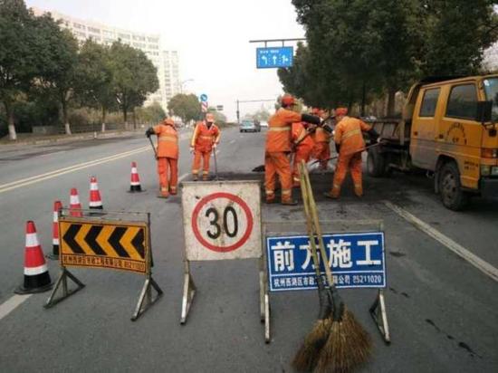 那么,这么多道路都在养护,交通会不会拥堵呢?