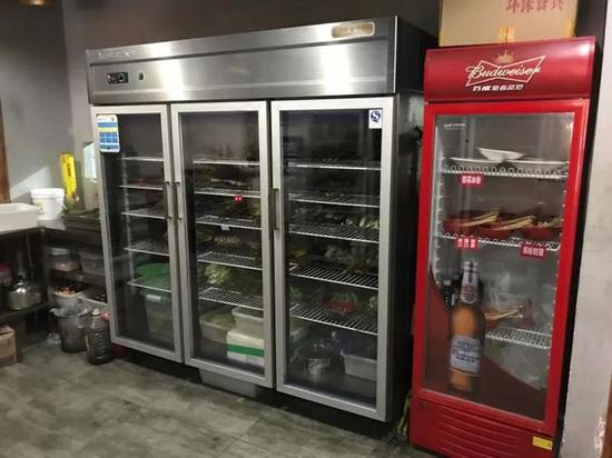 该串串店