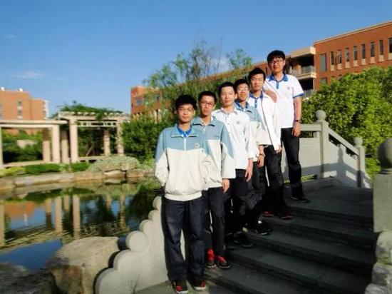 高中及以上赛场上台州省级捷报频传学子封面书历史图片