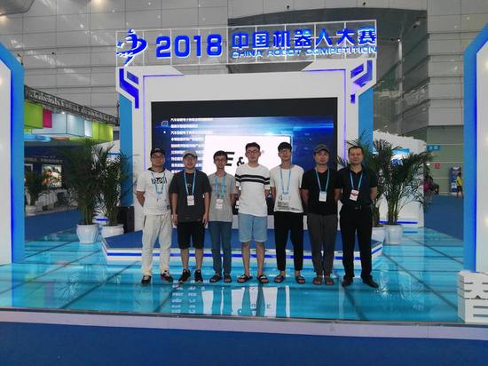 2018中国机器人大赛 文理学院元培学院喜获佳