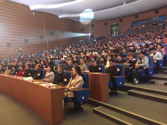 杭州市第八届职工运动会于26日正式闭幕。应欣睿摄