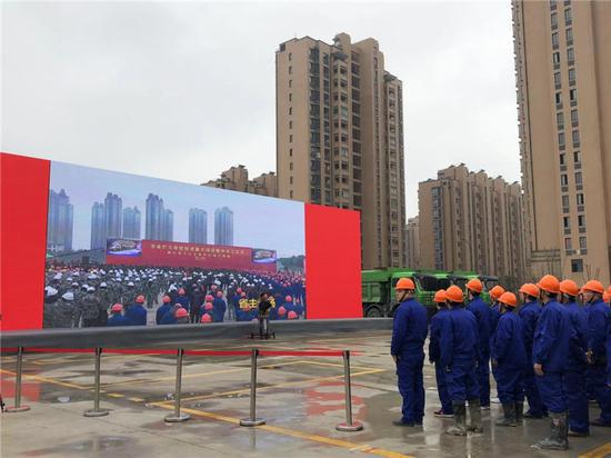 图为开工仪式现场。李佳赟 摄