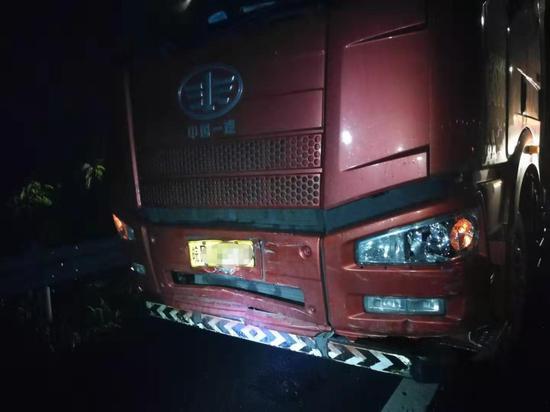 后方肇事车辆。警方 供图