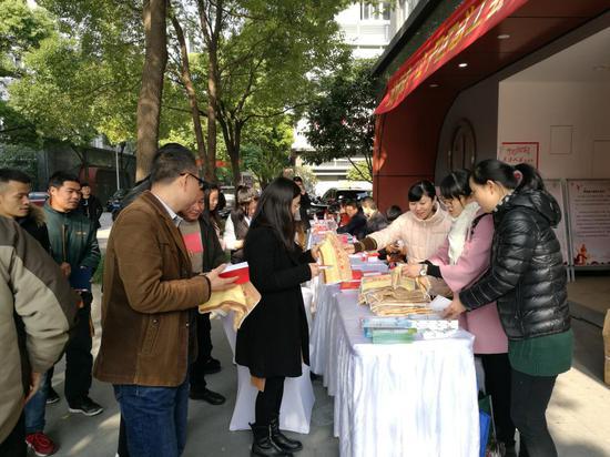 开展农民工法律服务 浙江省司法厅