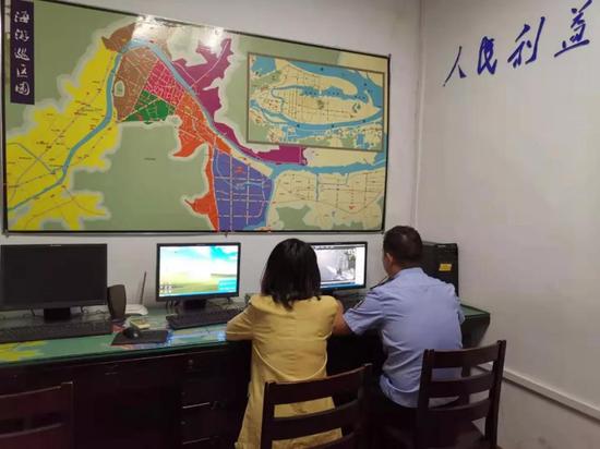 小偷没得人口_小偷卡通图片(3)