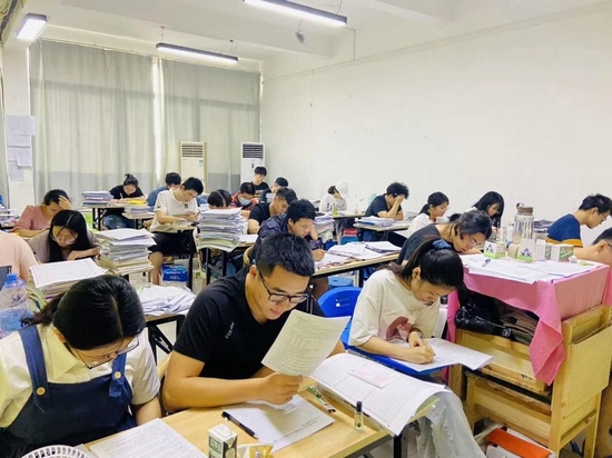 2018安徽艺体生高考文化分数线_美术生高考文化分数线_艺考生文化课高考