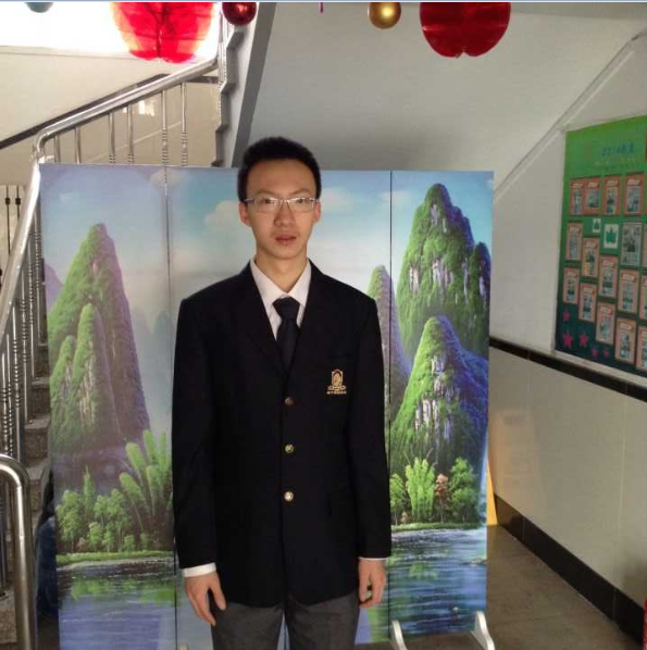 枫叶国际学校李方铭喜获伦敦大学学院&帝国理