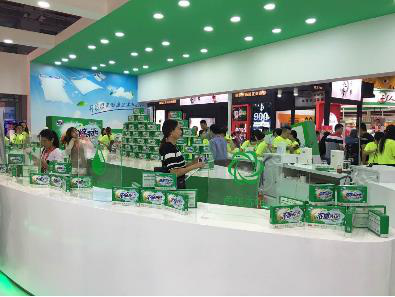 新国货高调亮相美博会 立白净博士洗衣片正式