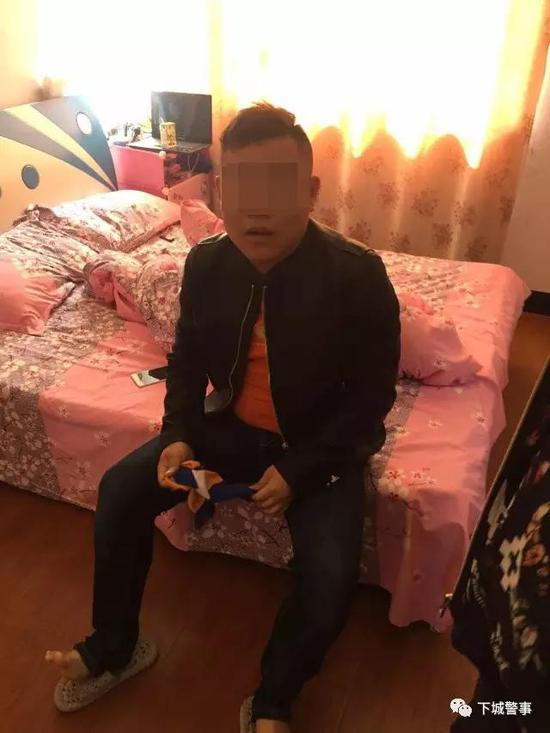 杭州1姑娘把男网友带回家 帮忙网上借钱结果转