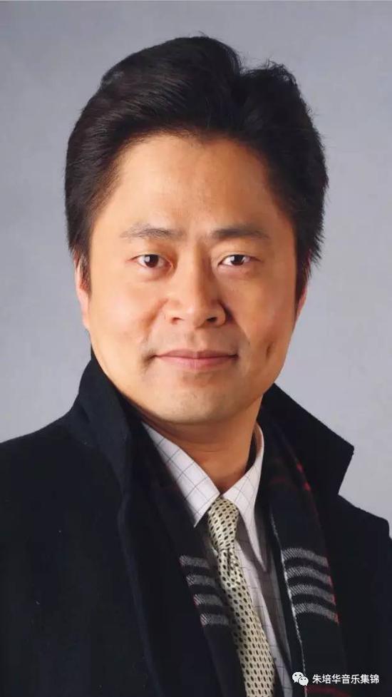 歌唱家 严圣民