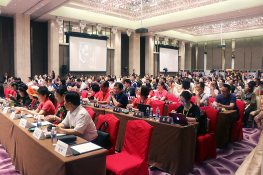 华尔街投资教父罗杰斯论道广州云联惠剑锋出鞘