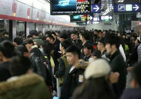 杭州市流动人口_杭州楼市分析 拼进一线城市,打造 北上广杭 格局(3)