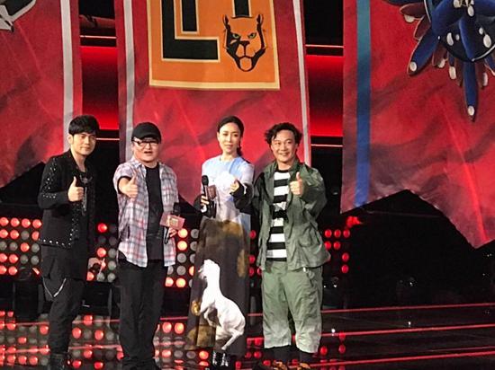 《中国新歌声2》开录 陈奕迅兴奋周杰伦话变多