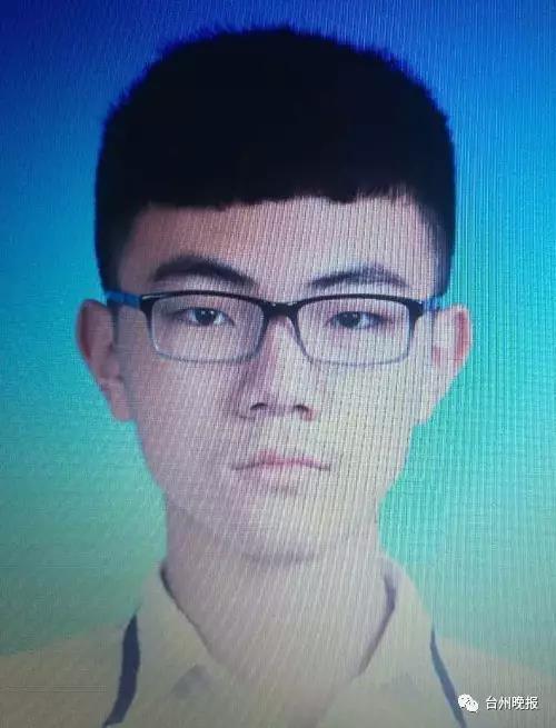 台州学子蒋汶家720分成全省高考翘楚