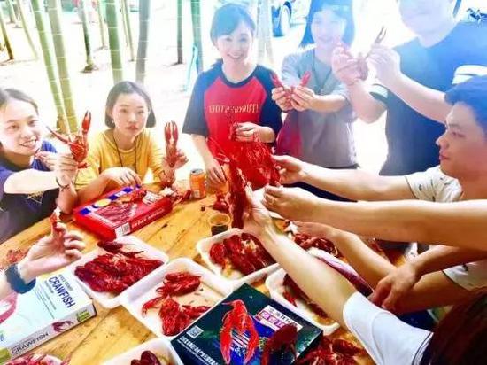 恭迎阁下光临温州东昌捷豹路虎4S中心
