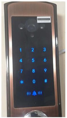2、使用手机APP设置: