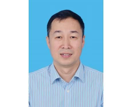 王建祥,现任杭州市政府金融工作办公室党组成员、综合管理处处长,拟任(提名)杭州市政府金融工作办公室副主任(试用期一年)。
