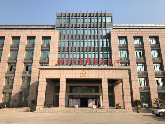 嘉善县魏塘街道魏中村党群服务中心。