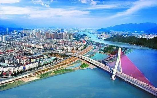 临海市财政总收入和地方财政收入增幅均居台州