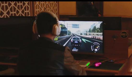 杭州1男子放弃上万月薪工作 偷窃苹果手机贱卖