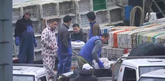 东海将全面进入休渔禁渔期 舟山新鲜渔货涨价