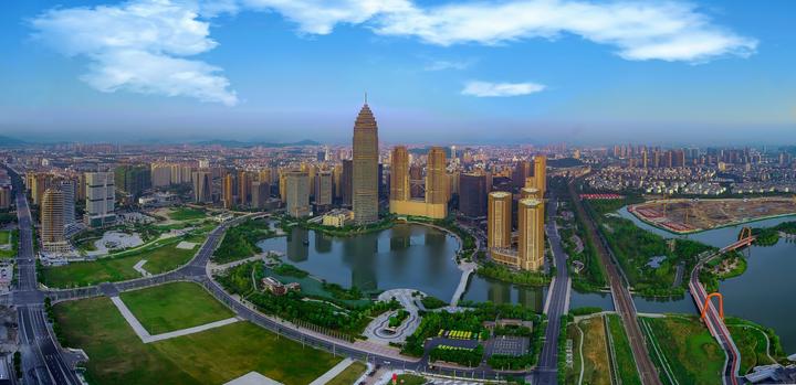 越城:念好两业经 城市赋新能