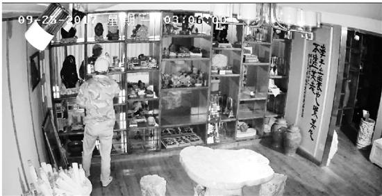 台州老板家中密室被打洞 价值2000万藏品被洗